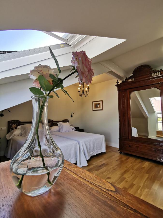 Hotel Casa Da Galbana Friol Oda fotoğraf